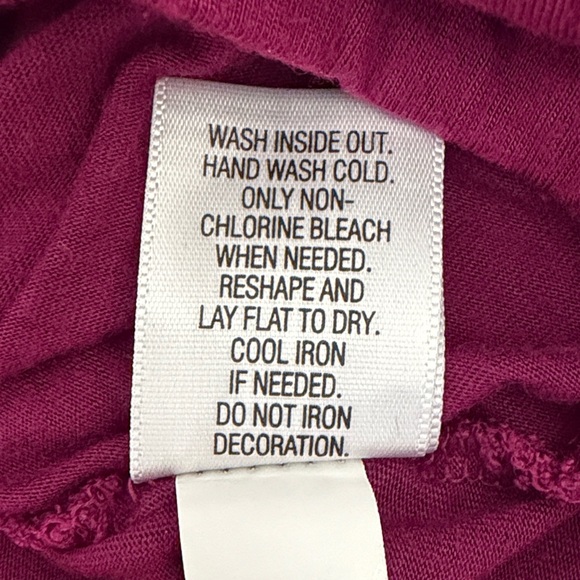 Apt 9 Women's Petite Magenta Drape Top - Picture 13 of 15